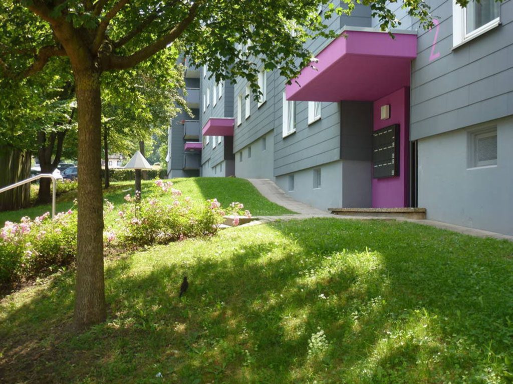 Stadtbau Pforzheim - Bauprojekte Bildergalerie - Dresdener Straße 2-6 (Fassadenanstrich)