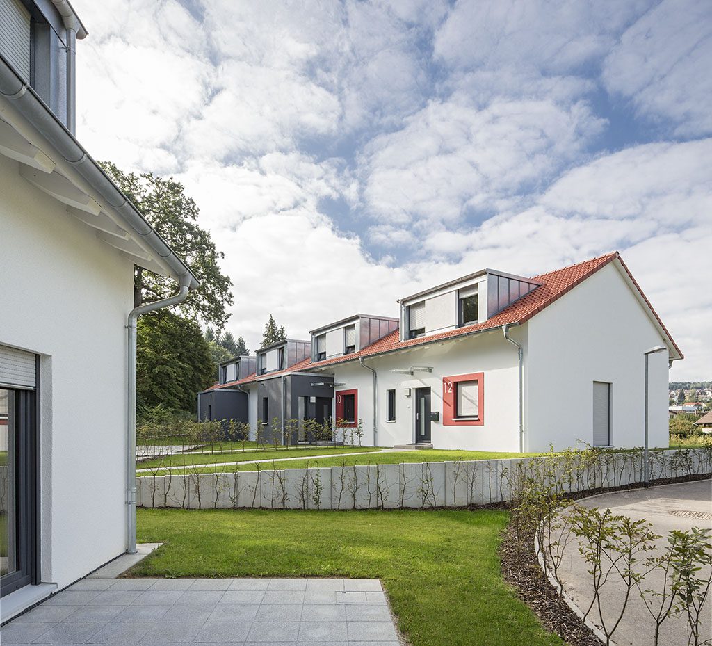 Stadtbau Pforzheim - Bauprojekte Bildergalerie - Herrenstriet, Verkaufsobjekt (8 Reihenhäuser)