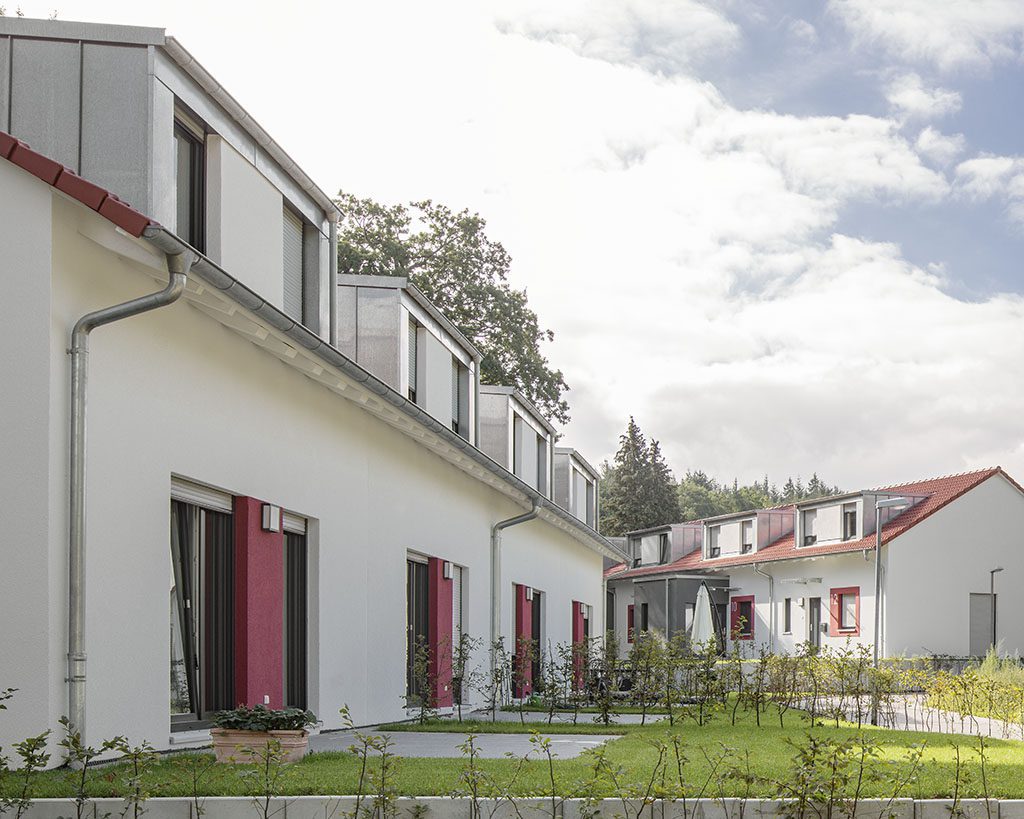 Stadtbau Pforzheim - Bauprojekte Bildergalerie - Herrenstriet, Verkaufsobjekt (8 Reihenhäuser)